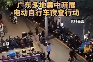 体坛：海港强挖澳超布里斯班狮吼主帅罗斯 将出任海港助教